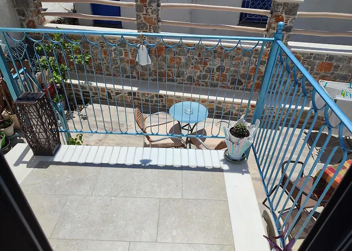 Island House בית נופש