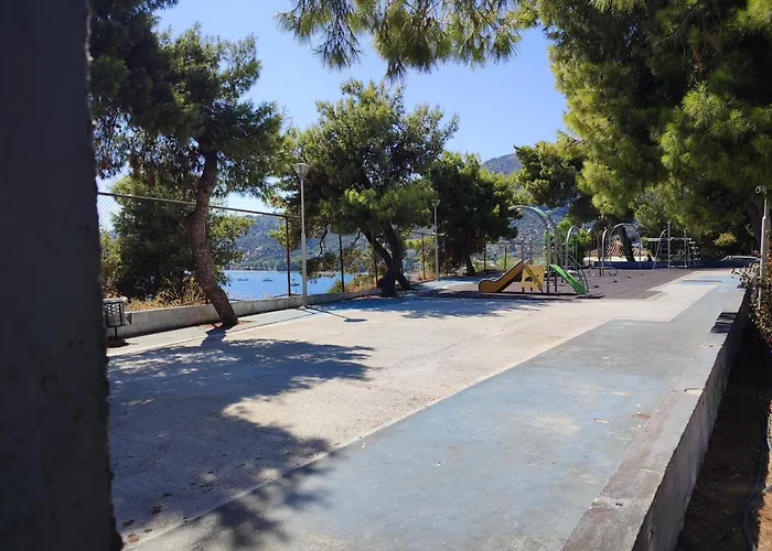 Island House בית נופש *