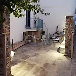 度假居 Island House 斯基亚索斯镇