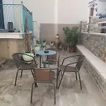 Island House Skiathos Town