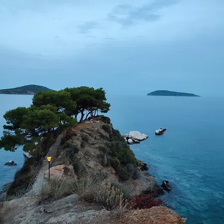 Island House Holiday home *
