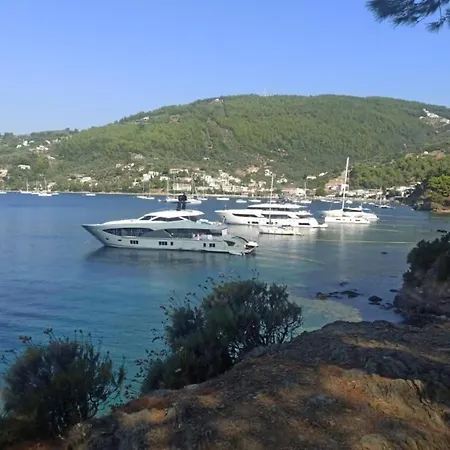 Hébergement de vacances Island House *