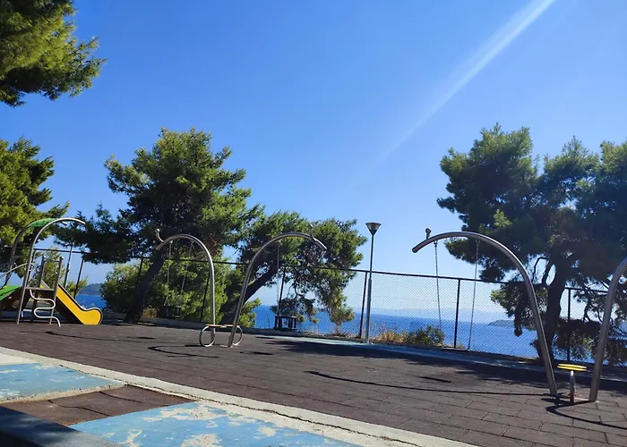 Island House Skiathos