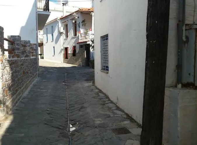 Island House * Skiathos